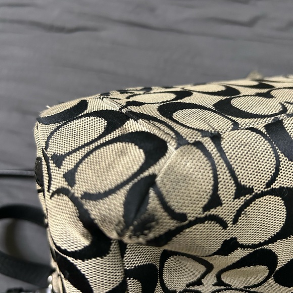 Coach Gallery Signature Tote Shoulder Bag Black and Tan Canvas and Leather - Picture 14 of 16